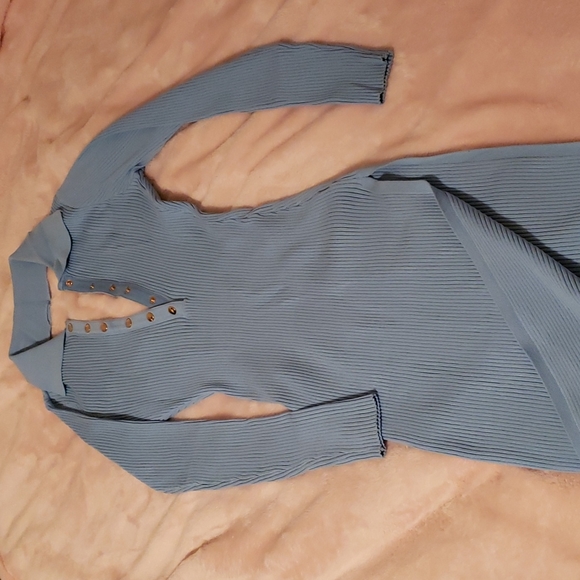 Blue Dress - Picture 1 of 3